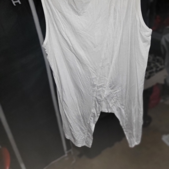 Designer tank top by Terre Jacobs - Picture 2 of 3